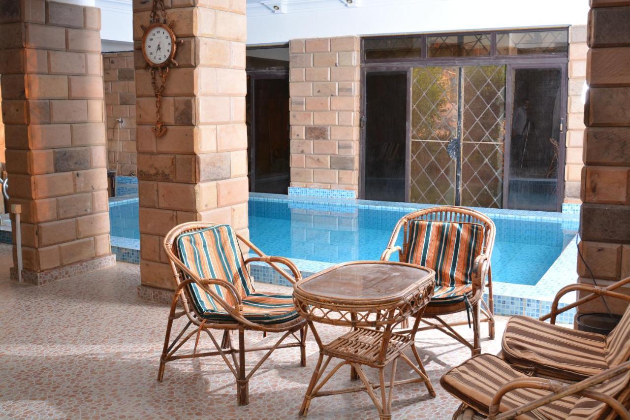 Aswan Nile Palace エクステリア 写真