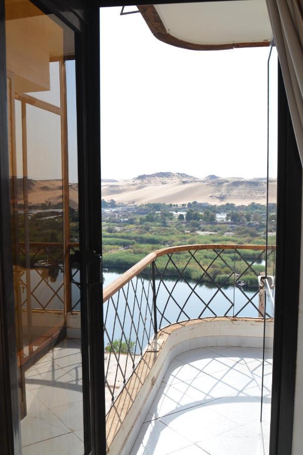 Aswan Nile Palace エクステリア 写真