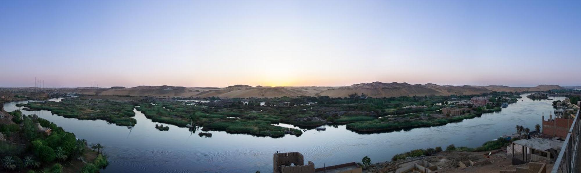 Aswan Nile Palace エクステリア 写真