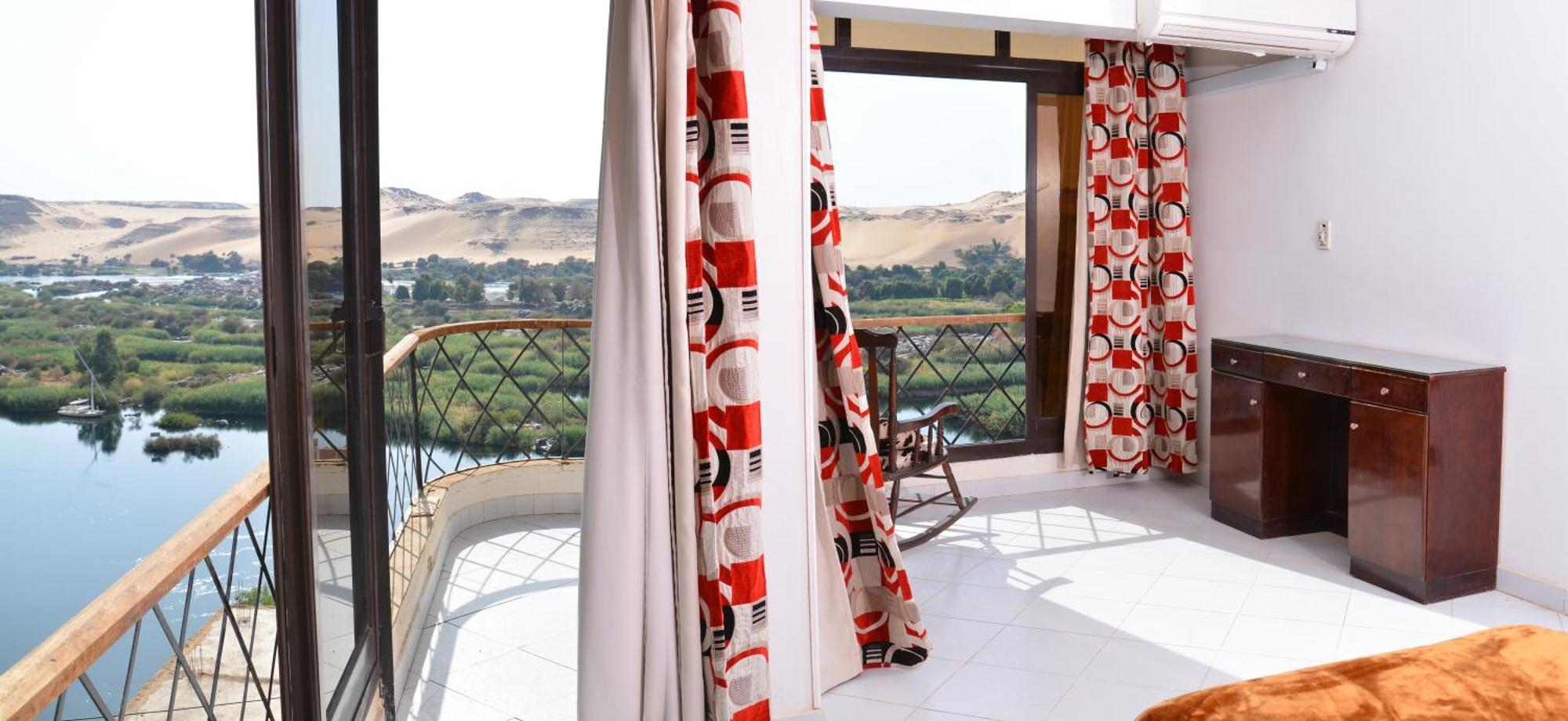Aswan Nile Palace エクステリア 写真
